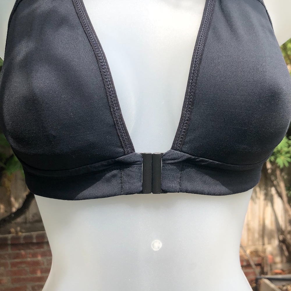 Lululemon Racerback Sports Bra - Picture 4 of 4